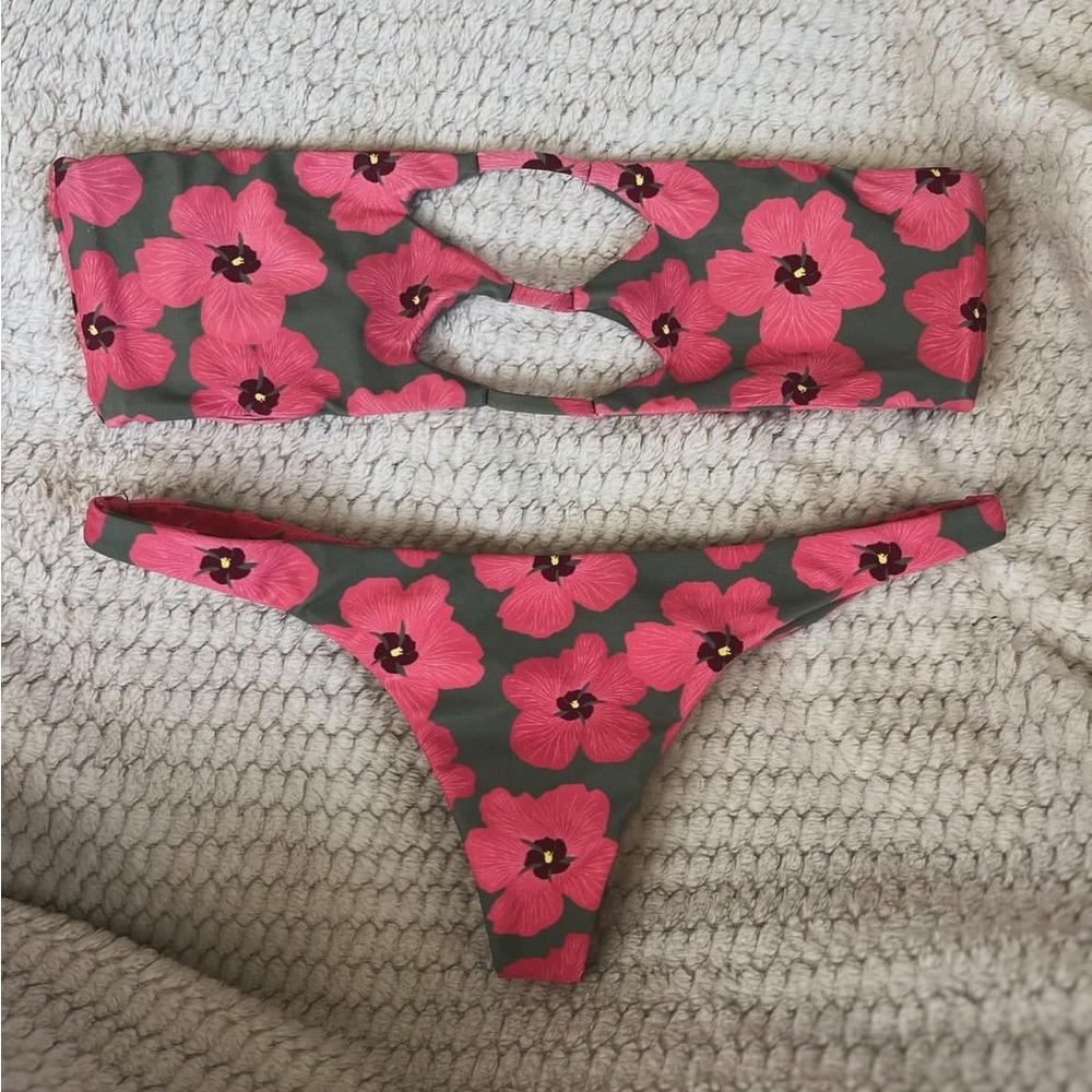 Benoa hau set
